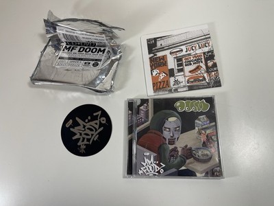 MF Doom - Mm Food - CD + DVD - Rhymesayers Edition - Foil