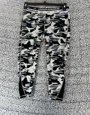 Under Armour Girls YXL Camo Compression Leggings Crop NWT 35 MSRP