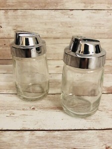 Vintage Federal Housewares Glass Salt And Pepper Shakers With Chrome Silver Lid