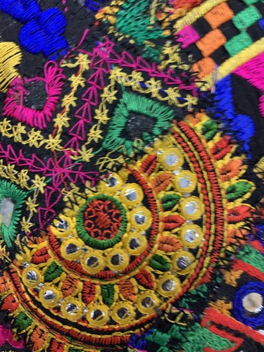 Indian Patchwork Gujarati Mandala Sari Ethnic Silk Cushion Covers Pom Poms 40cms - Picture 7 of 9