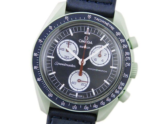 Omega x Swatch Men's Watch Moon Swatch Mission on Earth SO33G100