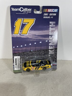 #17 Matt Kenseth / DeWalt 2001 Team Caliber 1/64 Pit Stop Series Issue ...