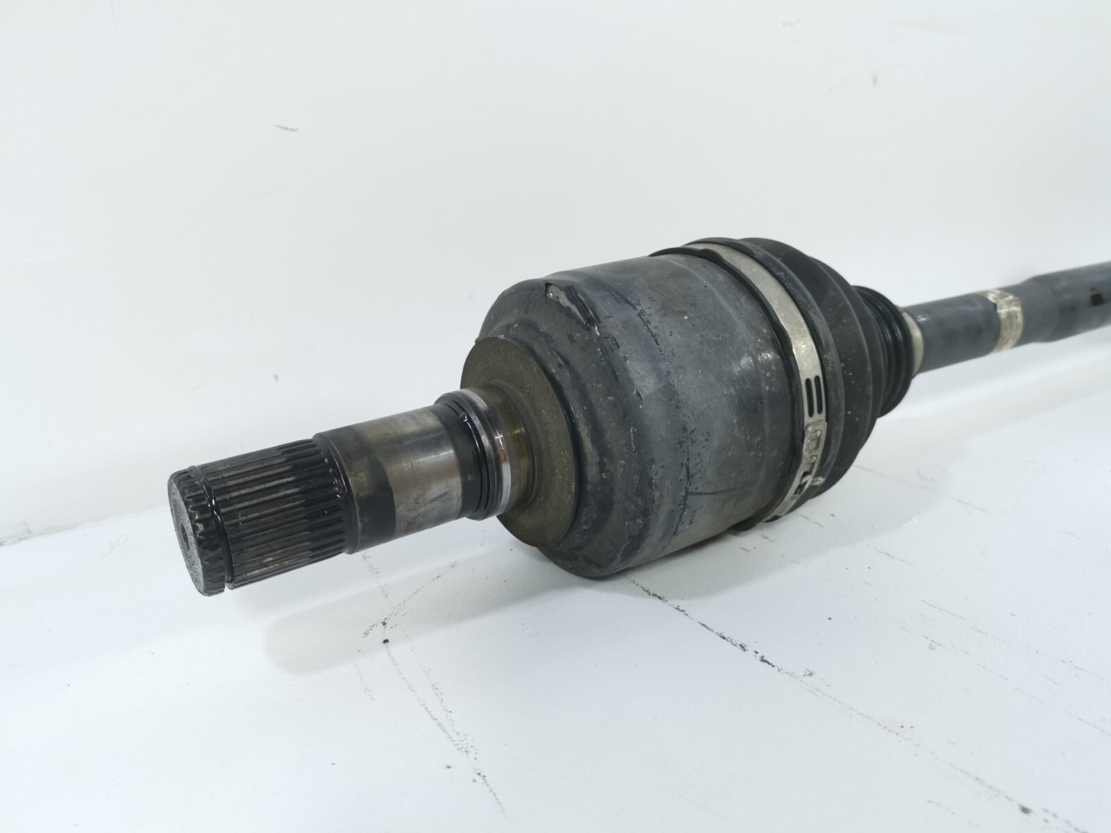 14-19 MASERATI QUATTROPORTE S Q4 REAR LEFT SHAFT AXLE OEM