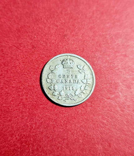 1911 Canada 5 Cents 92.5  World Silver
