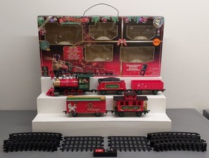 EZTec 37198 G Scale North Pole Express Steam Engine Freight Set EX/Box