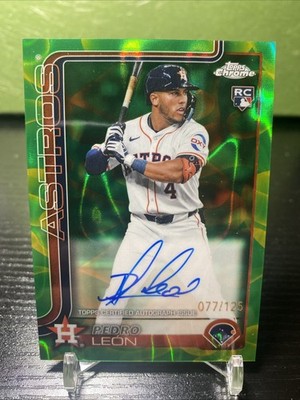 2025 Topps Chrome -Pedro Leon (RC) 🔥Green /Yellow Lava Auto /125 💎