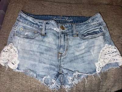 American Eagle Outfitters Mini Strech Lace Lightwashed Booty Shorts Size 2