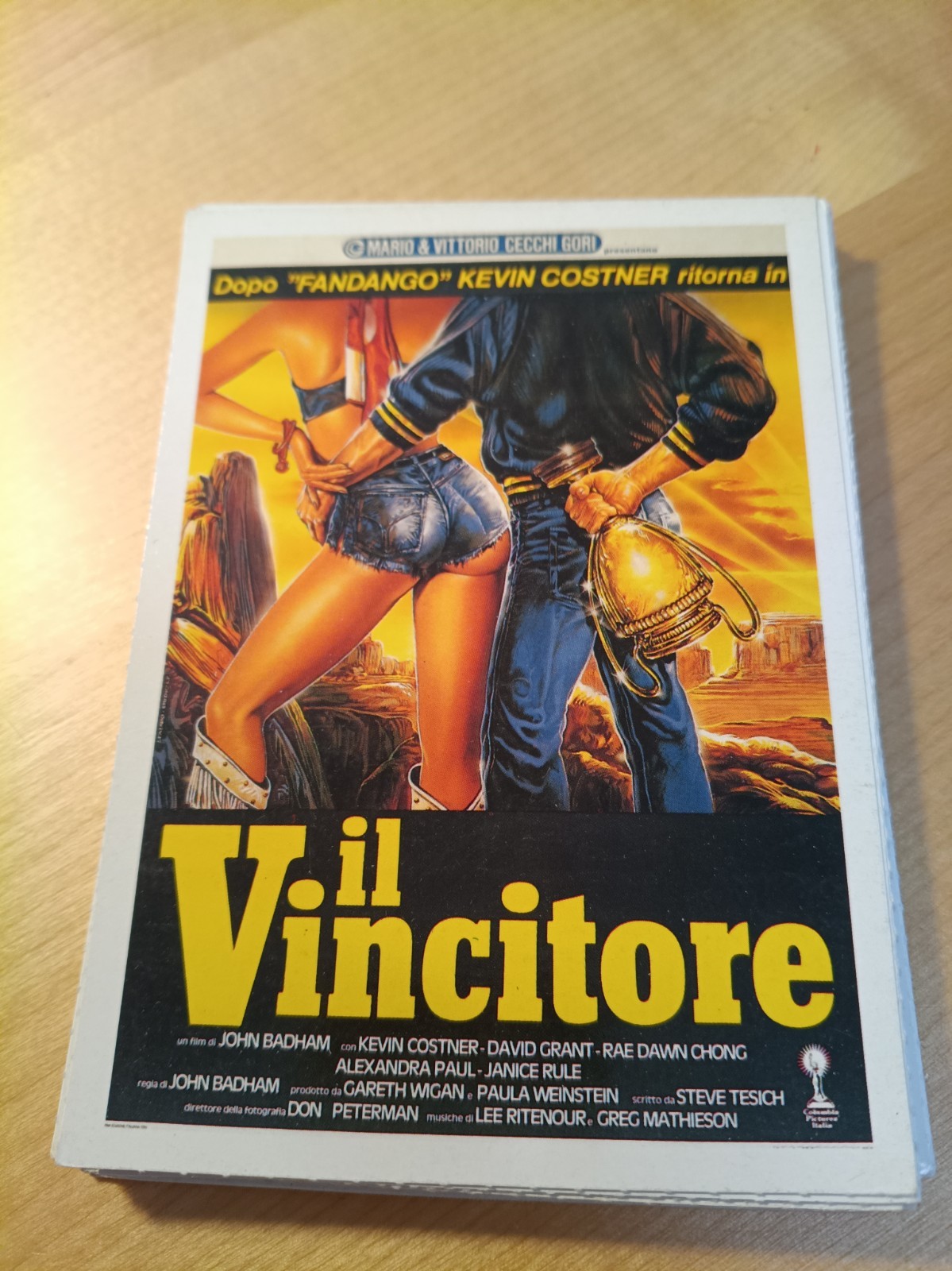 Cinema Mini Locandina 14 Cm X 10 Cm Ciak Film Cult IL VINCITORE KOSTNER 1985