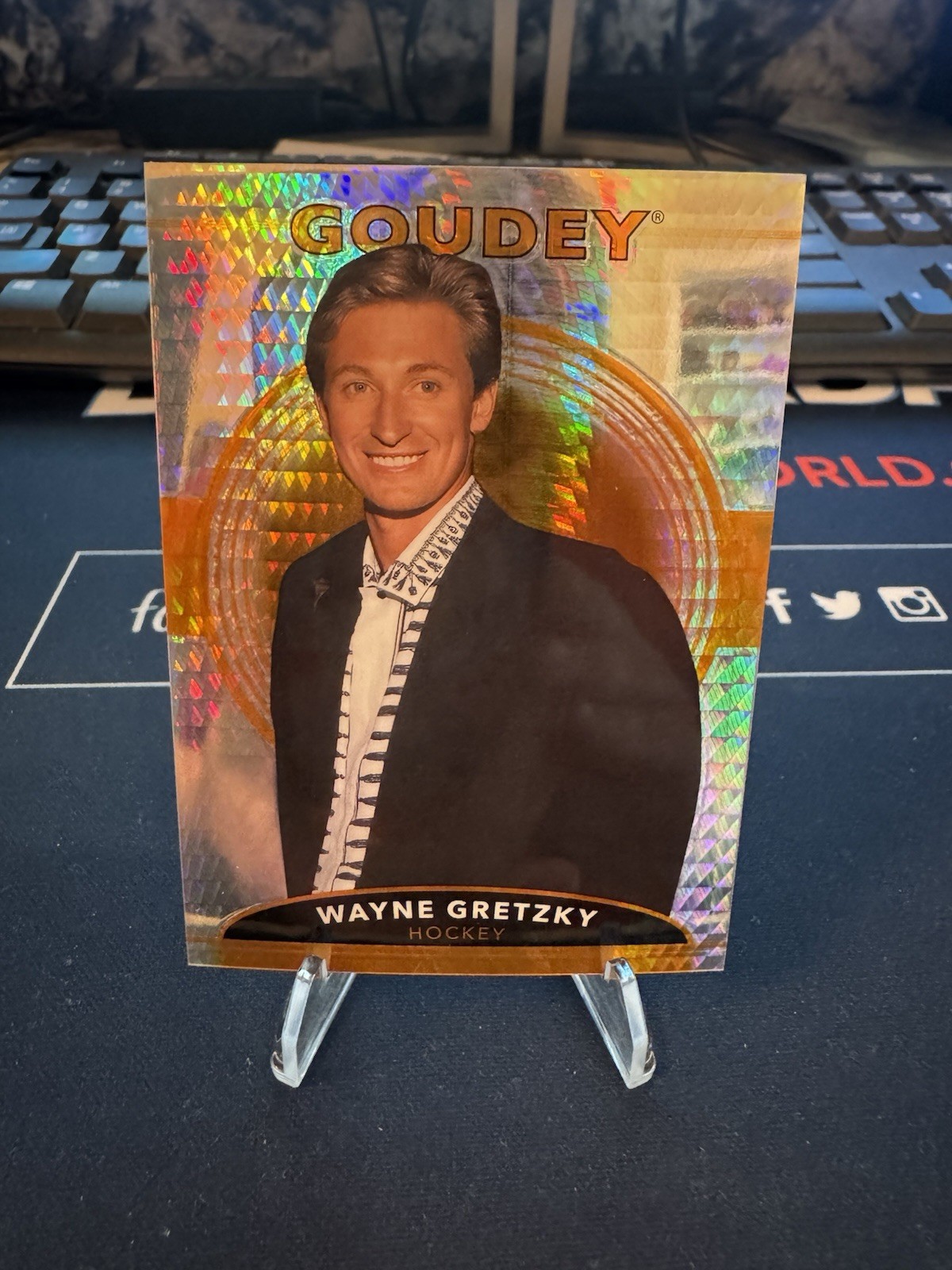 2022 Goodwin Champions - Goudey Platinum Wayne Gretzky Orange /499
