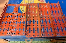 8 white truck base plates  A.C. GILBERT ERECTOR SET  ORIGINAL