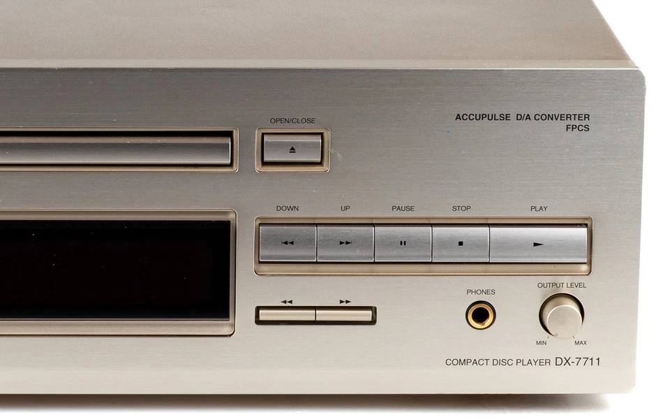 Onkyo DX-7711 CD Player mit FB / gewartet mit 1 Jahr Garantie [#02] - Bild 3 von 4