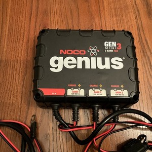 NOCO GENIUS GEN 3 BATTERY CHARGER 3 BANK 30 AMP MARINE BOAT