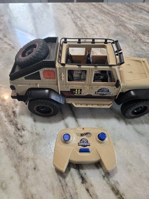 Hot Wheels Jurassic World Dominion R/C Jeep Gladiator Remote Control Vehicle RC