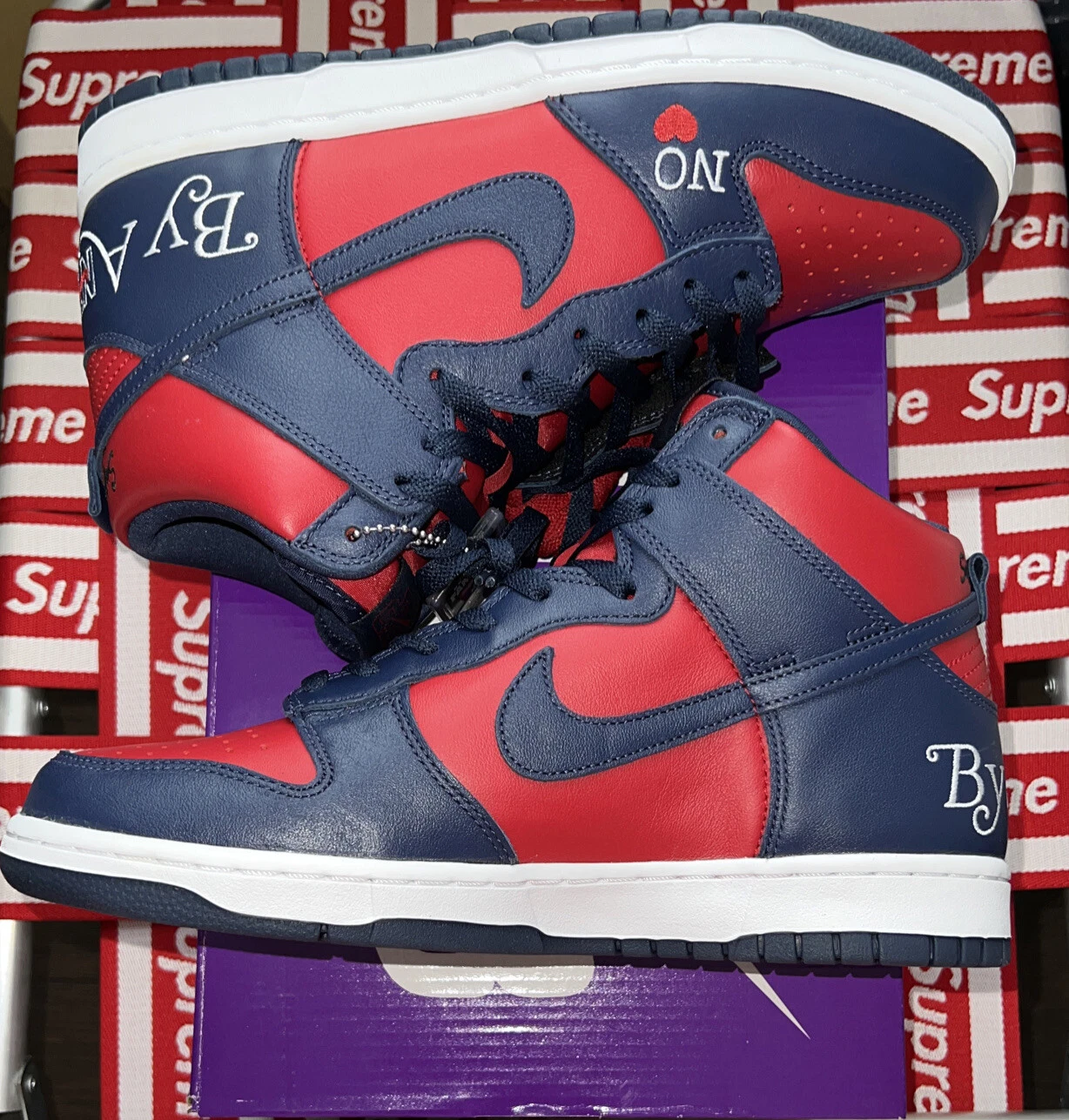 Nike Dunk High SB x Supreme By Any Means   UK8   Rouge/Midnight Navy !!2022 !!NEUF DANS SA BOÎTE !!