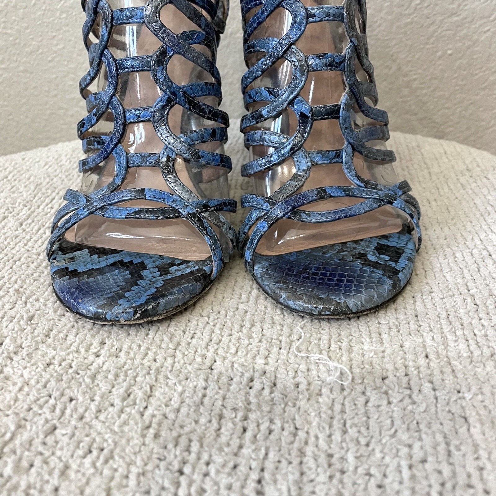 Stuart Weitzman Women's 6.5 Python Embossed Leath… - image 3