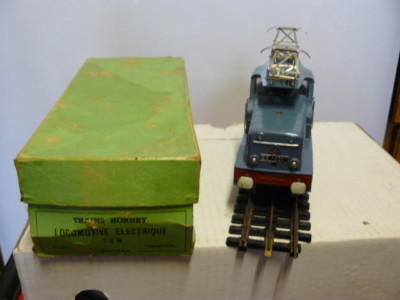 HORNBY ECHELLE O une caisse vide d'une TZB BB 13001 EUR 1,00 - FR
