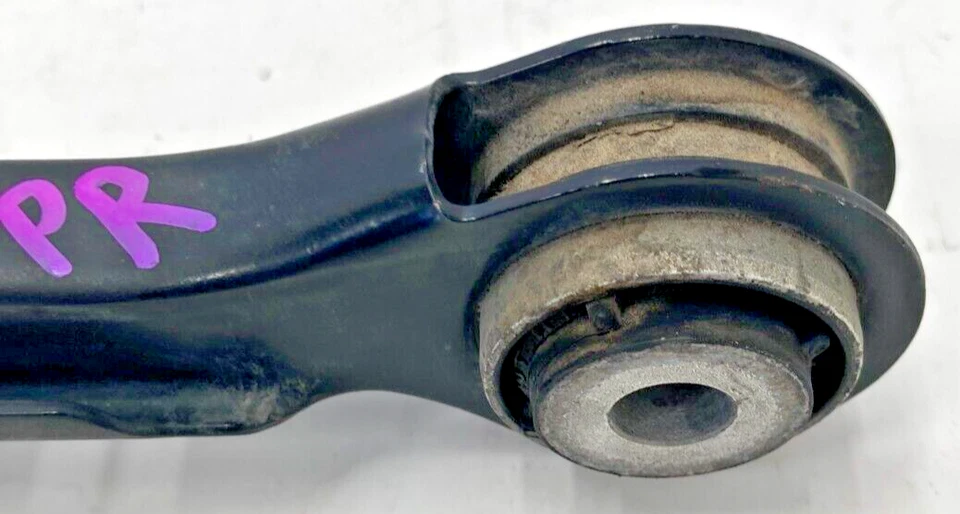 Brazo de control de empuje inferior trasero derecho pasajero 10-14 Mercedes Benz E350 cupé OEM Foto 3 de 4