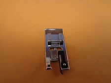  Overcast Edge Attachment Foot feet for Singer QUANTUM CXL, LE, XL1