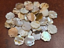 100 PCS FLOWER MOTHER OF PEARL SHELL BLANK CHARMS PENDANTS 15MM
