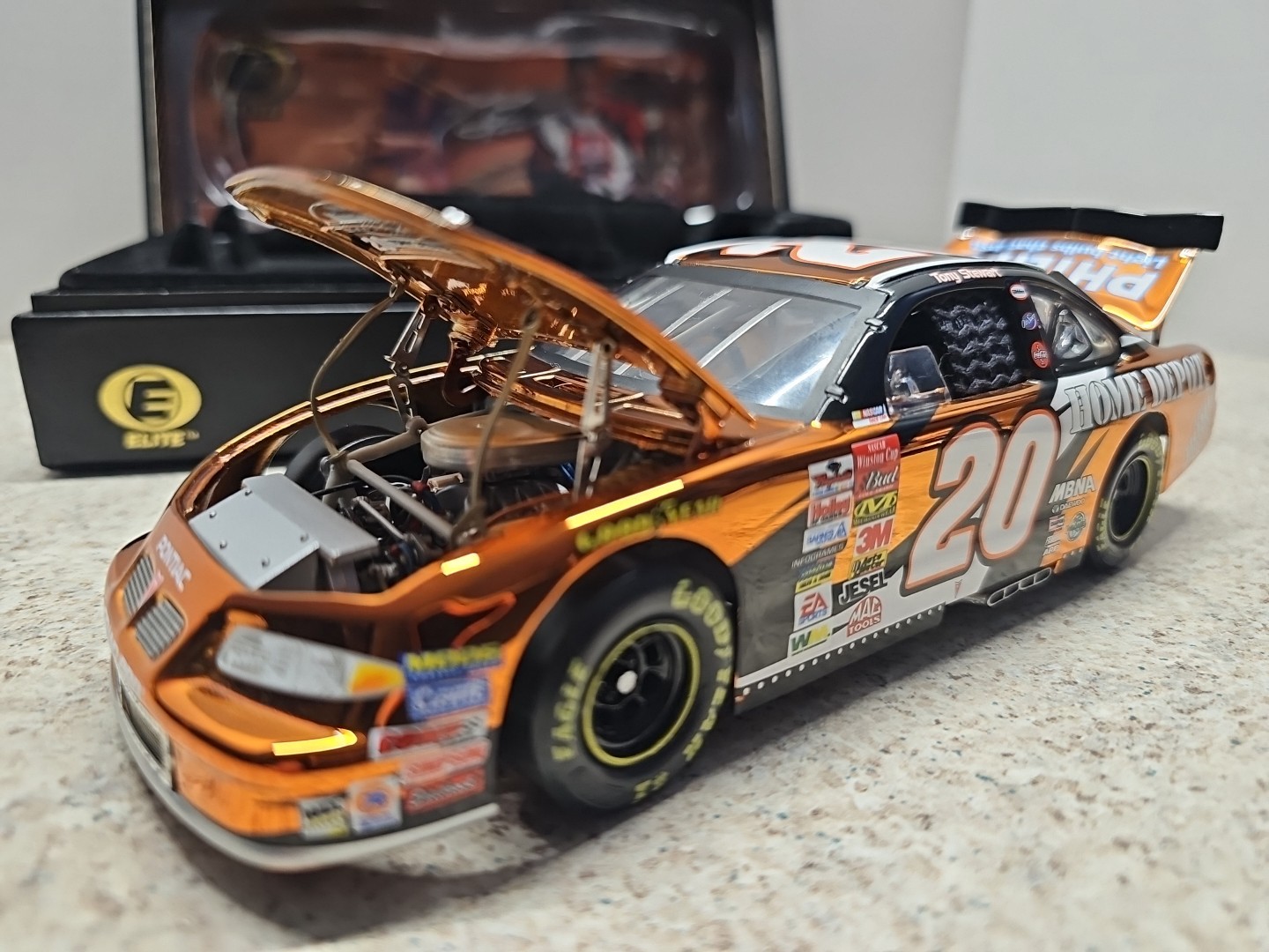 Vntg 2002 Action Racing Elite NASCAR Tony Stewart #20 Winston Cup