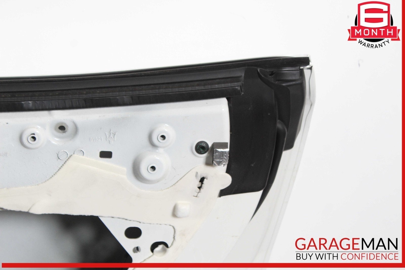 Maserati Levante 2017-2022 REAR+RIGHT Door shell