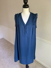 Simply Vera Wang Dress Womens Large Blue Sleeveless Ruffle V Neck Shift Midi
