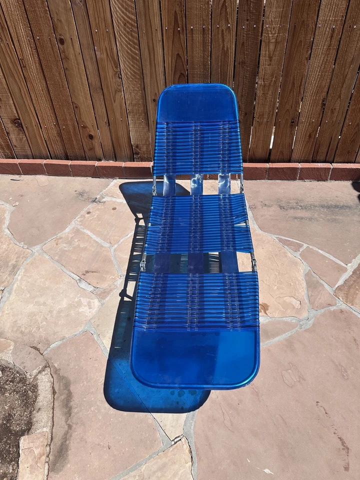 Sillón vintage triple plegable Jellytube azul Foto 2 de 4