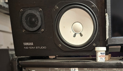 Yamaha NS-10M Studio Monitor Speaker Very  Good Condition!!