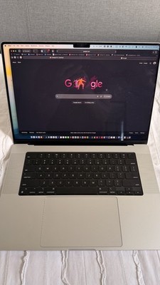 Apple MacBook Pro 16 M4 Max 36GB RAM 1TB SSD Space Black 2024 Excellent