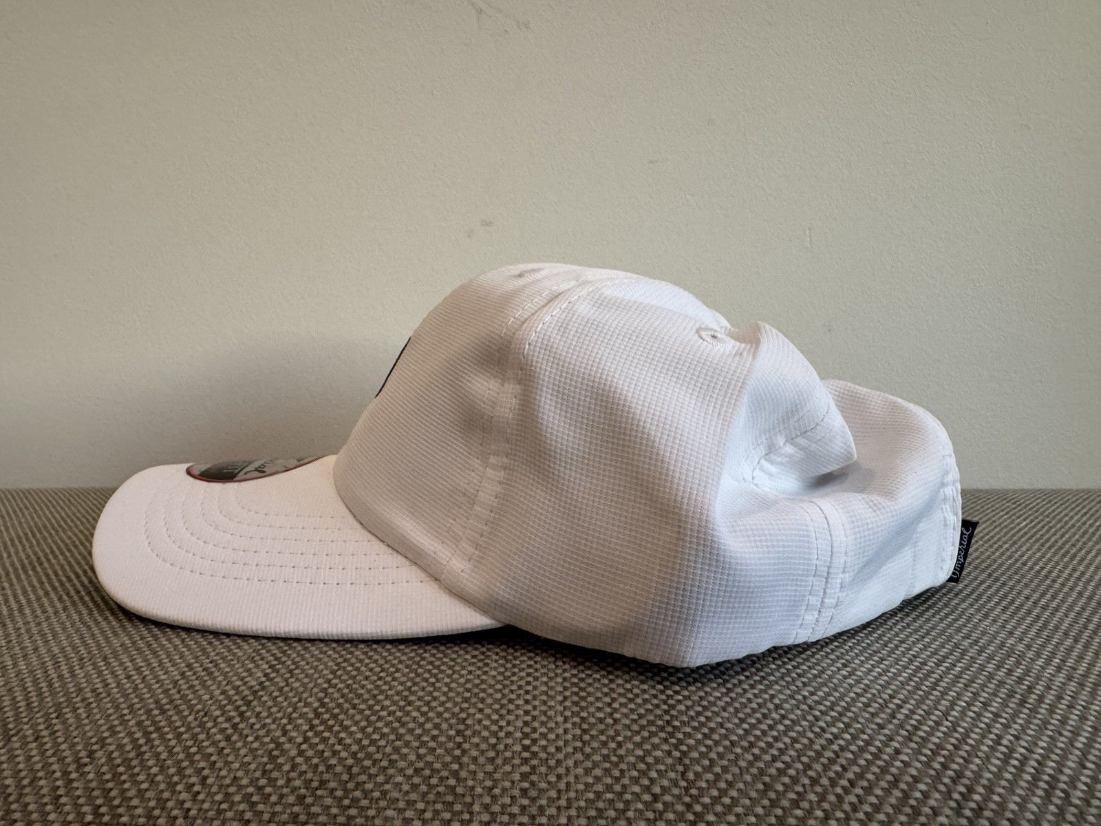 WHOOP Strapback Hat White One Size Adjustable BRAND NEW