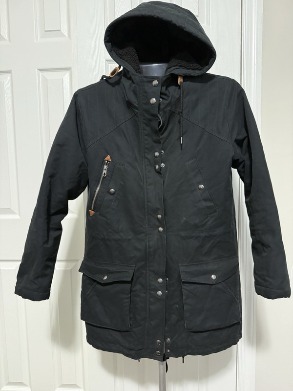 Volcom BlackTextured  Jacket Size 8