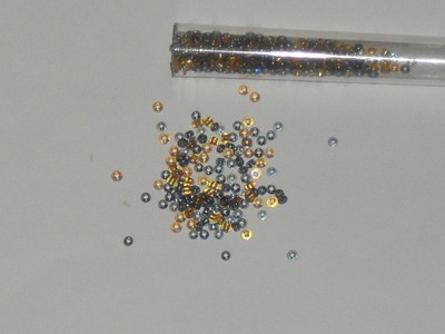 Perles Rocailles 2mm – Lot De 5g (environ 300 Pièces) – Couleur Au Choix