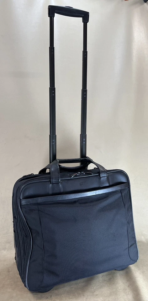 Victorinox 17” Wheeled Carry On Black Laptop Business Briefcase - Image 3 of 4