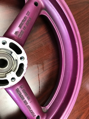 OEM Suzuki GSXR 750 GSX-R 750W 93 94 95 Front Rim Wheel w/ Axle Purple STRAIGHT - Picture 2 of 11