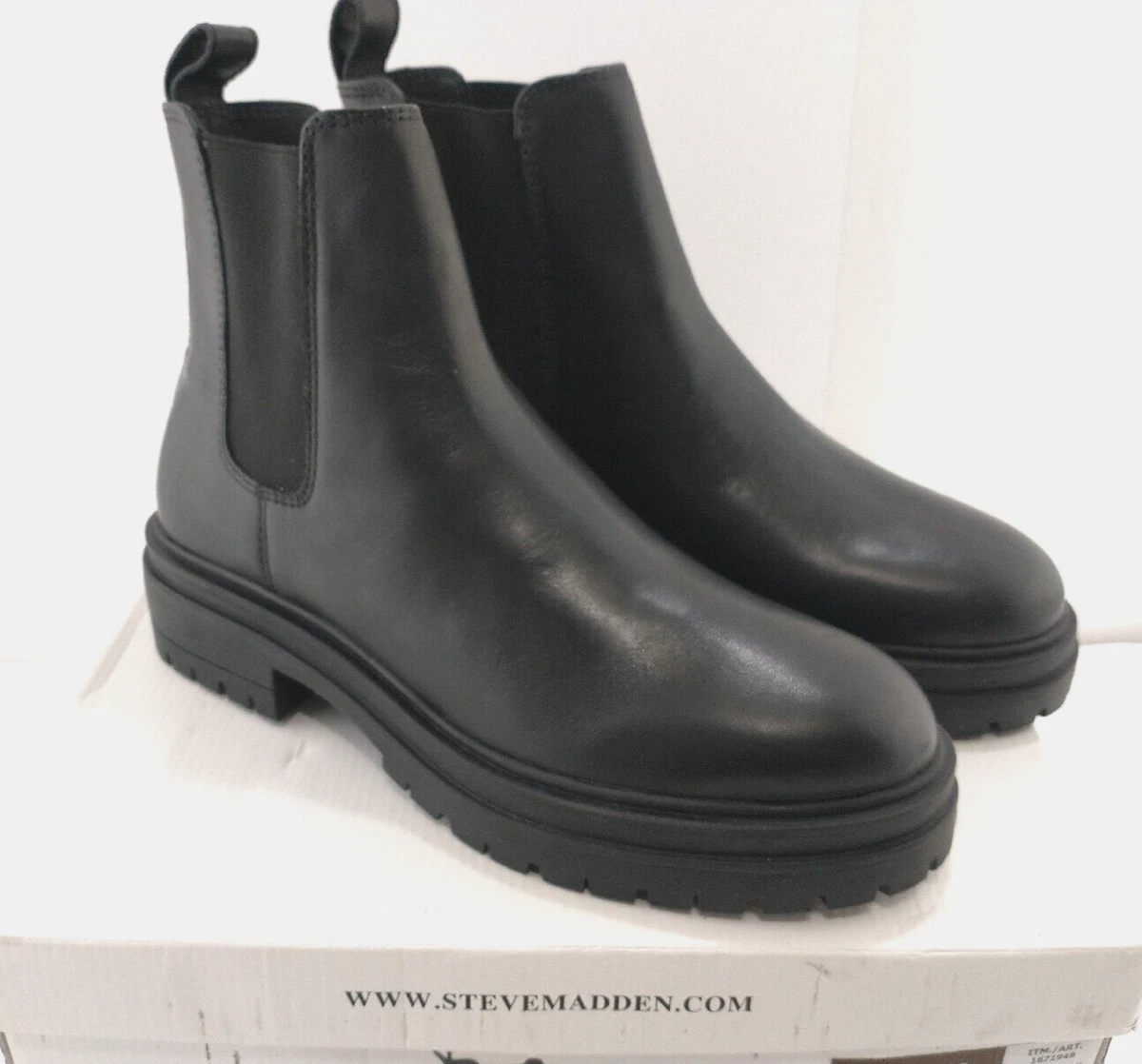 Steve madden leather chelsea boots sales