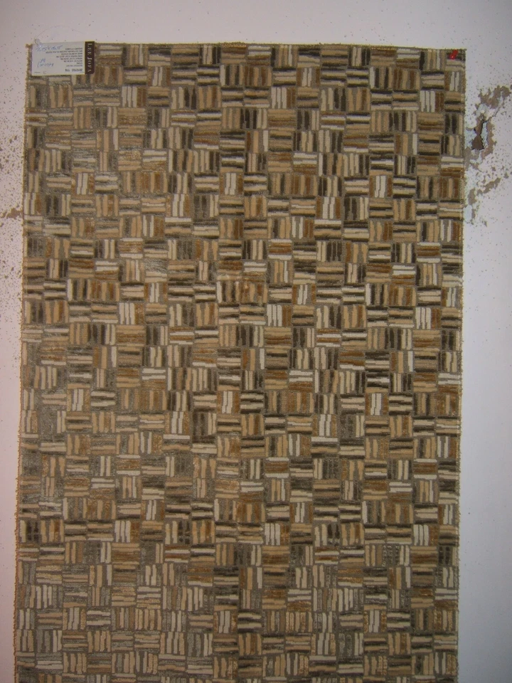 Lee Jofa, Oscar de la  Renta, Woodcut Velvet, Geometric, 26" W 56" L, Clr Stone - Image 2 of 3