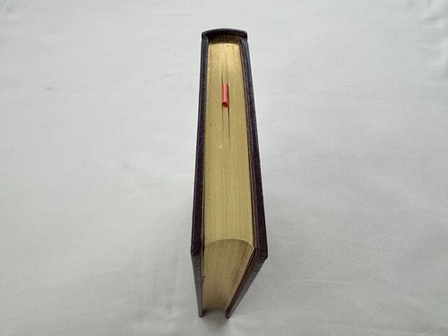 Easton Press TYPEE Herman Melville LEATHER American Literature 1982 1ST Ed MINT - Picture 7 of 9