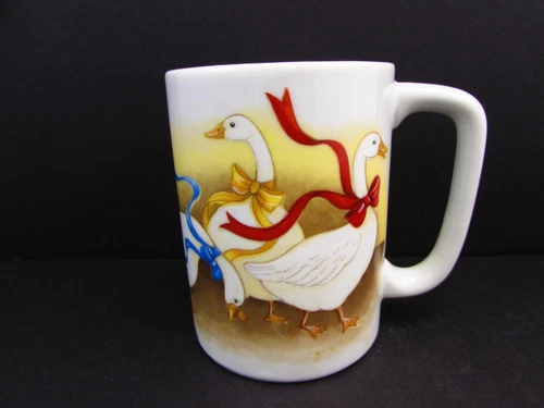 Otagiri Japan Coffee Cup White Geese with Colored Ribbons b62