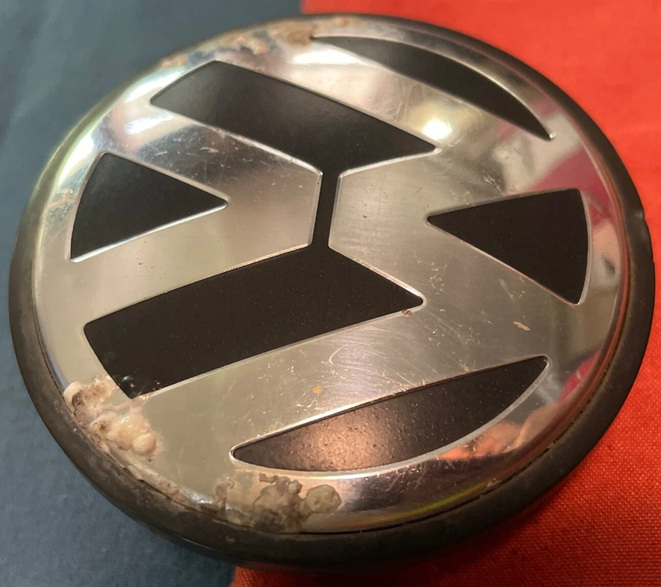 VOLKSWAGEN BEETLE GOLF JETTA PASSAT RABBIT TAPA LLANTA CENTRO 3B7 601 171 VW 1 Foto 2 de 4