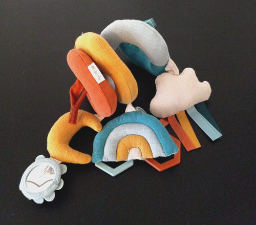 Itzy Ritzy Baby Toy Multicolor Rainbow Spiral Car Seat Stroller Activity Rattle