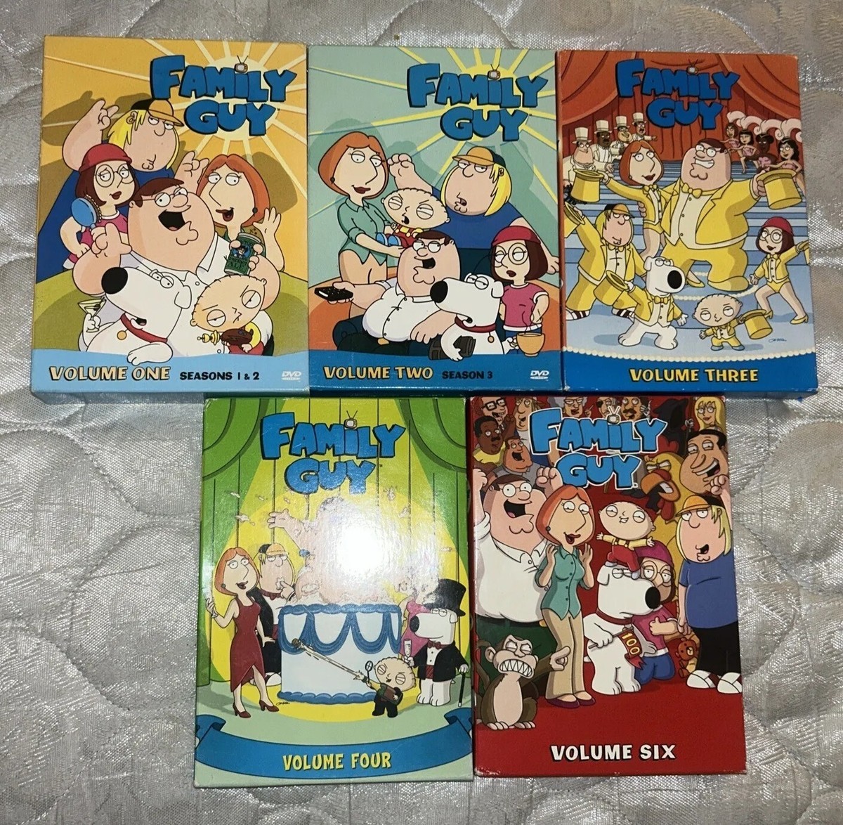 ファミリーガイ　Family Guy - Seasons 1-12 [DVD] Amazon.com: Family Guy: Season 1-12 : Movies & TV