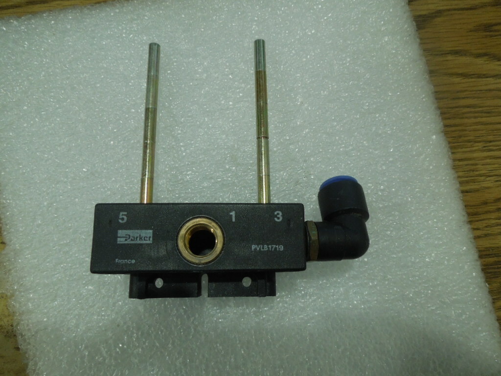 Parker Model: PVLB1719 Manifold