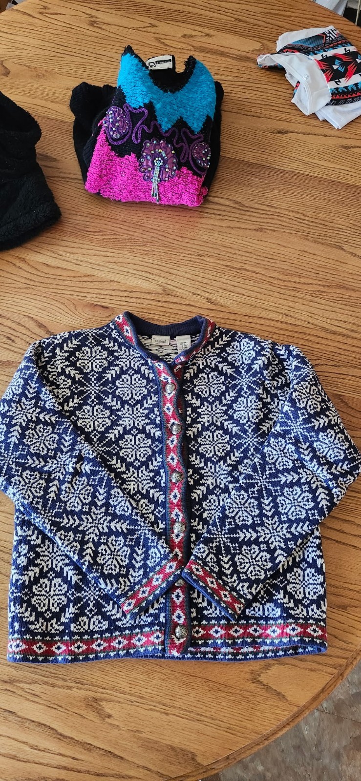 L.L. Bean Women's Fair Isle Knit Cardigan Sweater 100% Cotton Small Blue Red