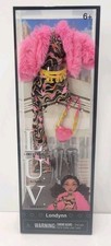 LUV Limitless Unique Vibrant Londynn Fashion Pack  Accessories Doll Clothes