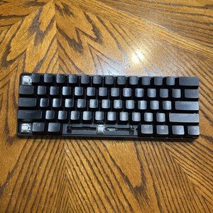 SteelSeries Apex Pro Mini Wireless/wired Keyboard