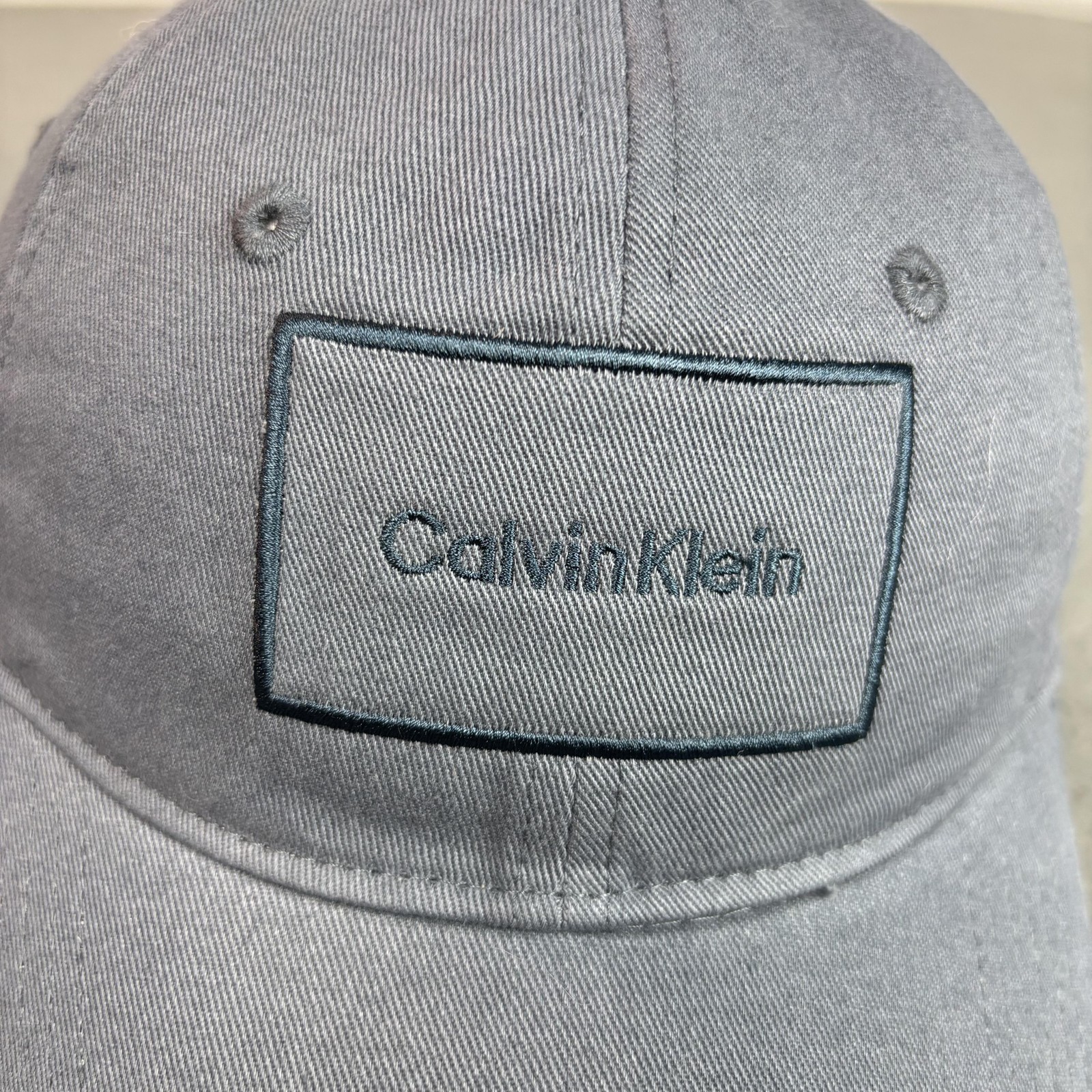 Calvin Klein Hat Cap Strap Back Gray Embroidered Logo Twill Dad Hat Mens thumbnail 6