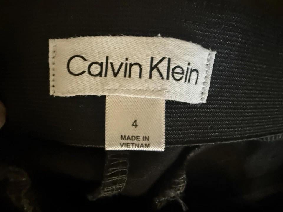 Pantalones a cuadros para mujer Calvin Klein talla 4 usados en excelente estado Foto 4 de 4