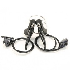 Shimano Ultegra 2x11 Disc Brake-Shift Levers, Calipers Hoses ST-R8020 BR-R8070