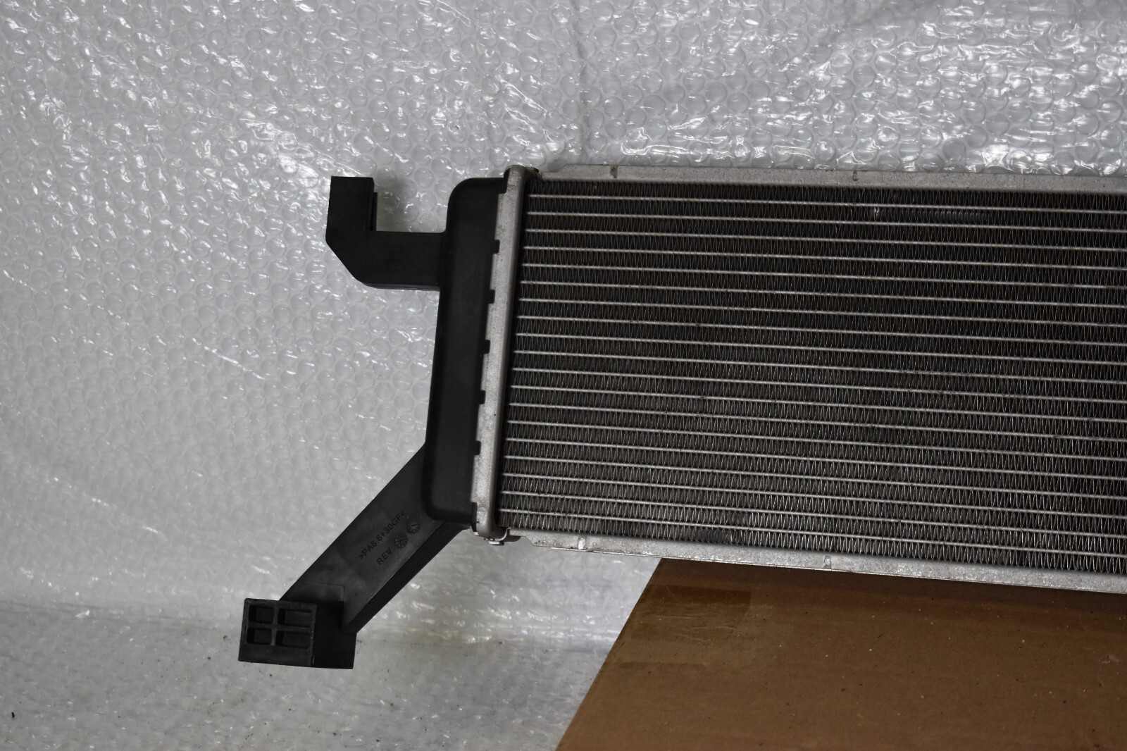 MASERATI GHIBLI ASSY WATER COOLANT RADIATOR ASSY OEM 16459985