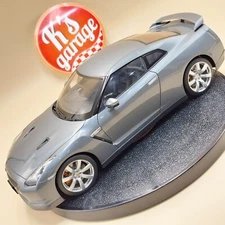 AUTOart 1/18 Nissan Skyline GT-R R35 Gray #KAD Dealer edition LOOSE